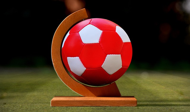 悬念集中在 悬念集中在